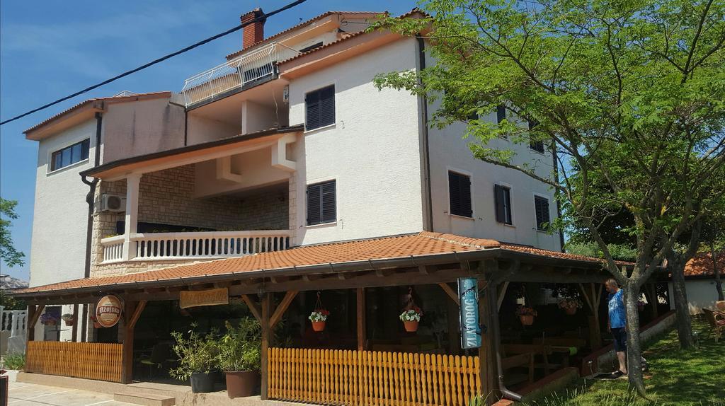 Apartments Valfontane سافودغيا المظهر الخارجي الصورة